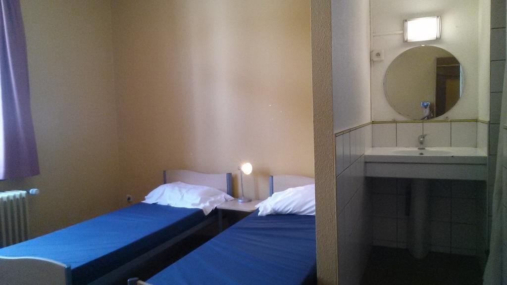 Van Gogh Youth Hostel City Centre Saint-Josse-ten-Noode المظهر الخارجي الصورة