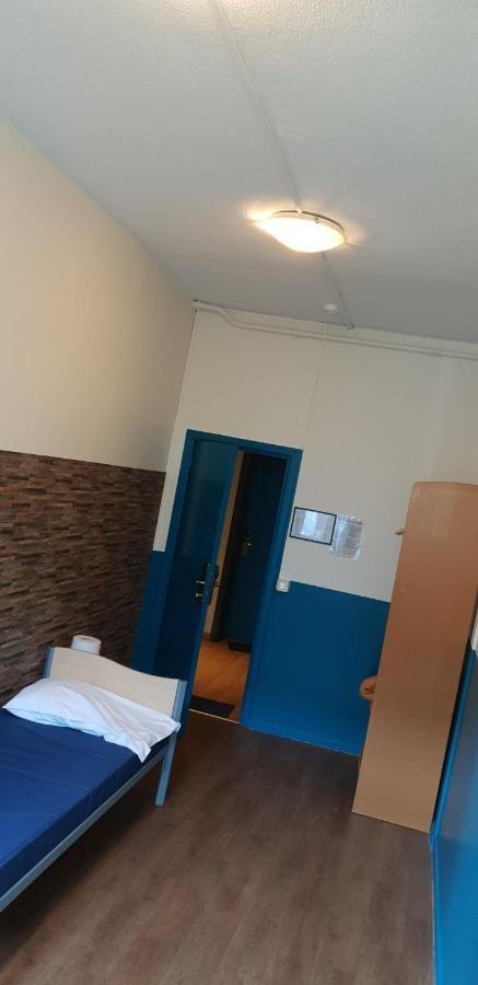 Van Gogh Youth Hostel City Centre Saint-Josse-ten-Noode المظهر الخارجي الصورة